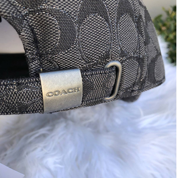New 🎀 Coach Baseball Hat In Metallic Signature - Picture 5 of 10